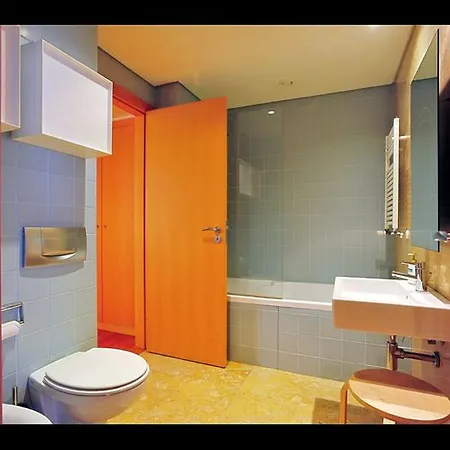 Comfortable & Contemporary - Expo