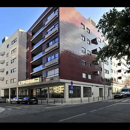 Comfortable & Contemporary - Expo Lisbon